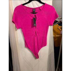 207 Hot Pink Ribbed Keyhole Tie-Front Bodysuit Short Sleeve Stretch Top